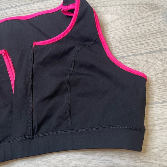 Torrid Active Black Pink Front 3/4 Zip Sports Bra Women’s size 2 (2X) - Picture 10 of 11